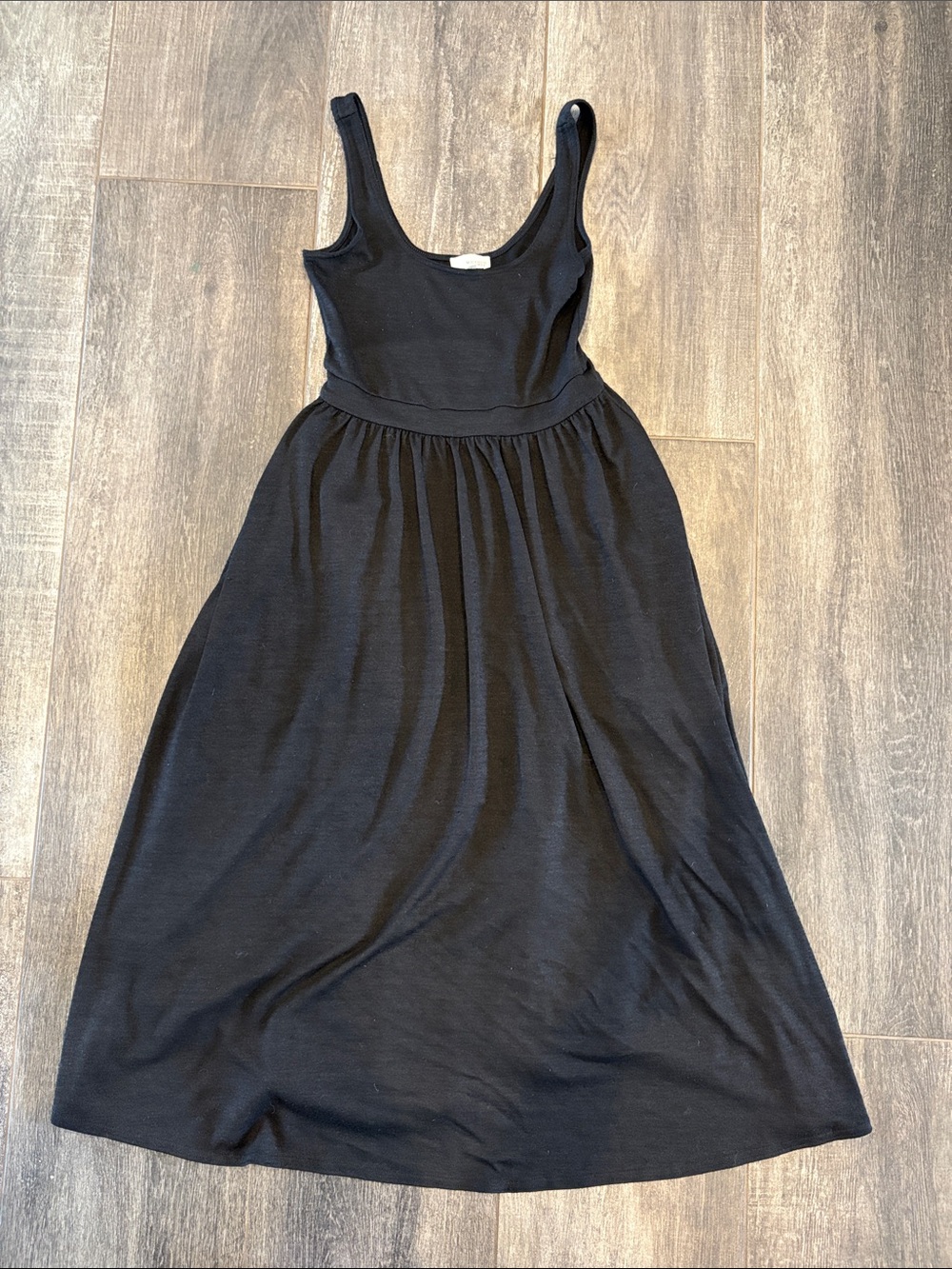 Wilfred Black Sleeveless Maxi Dress